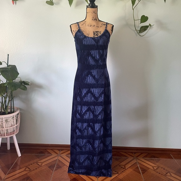 Vintage 90s Navy Crushed Velvet Maxi Dress By Scott McClintock Petites Size 10 - Picture 2 of 15